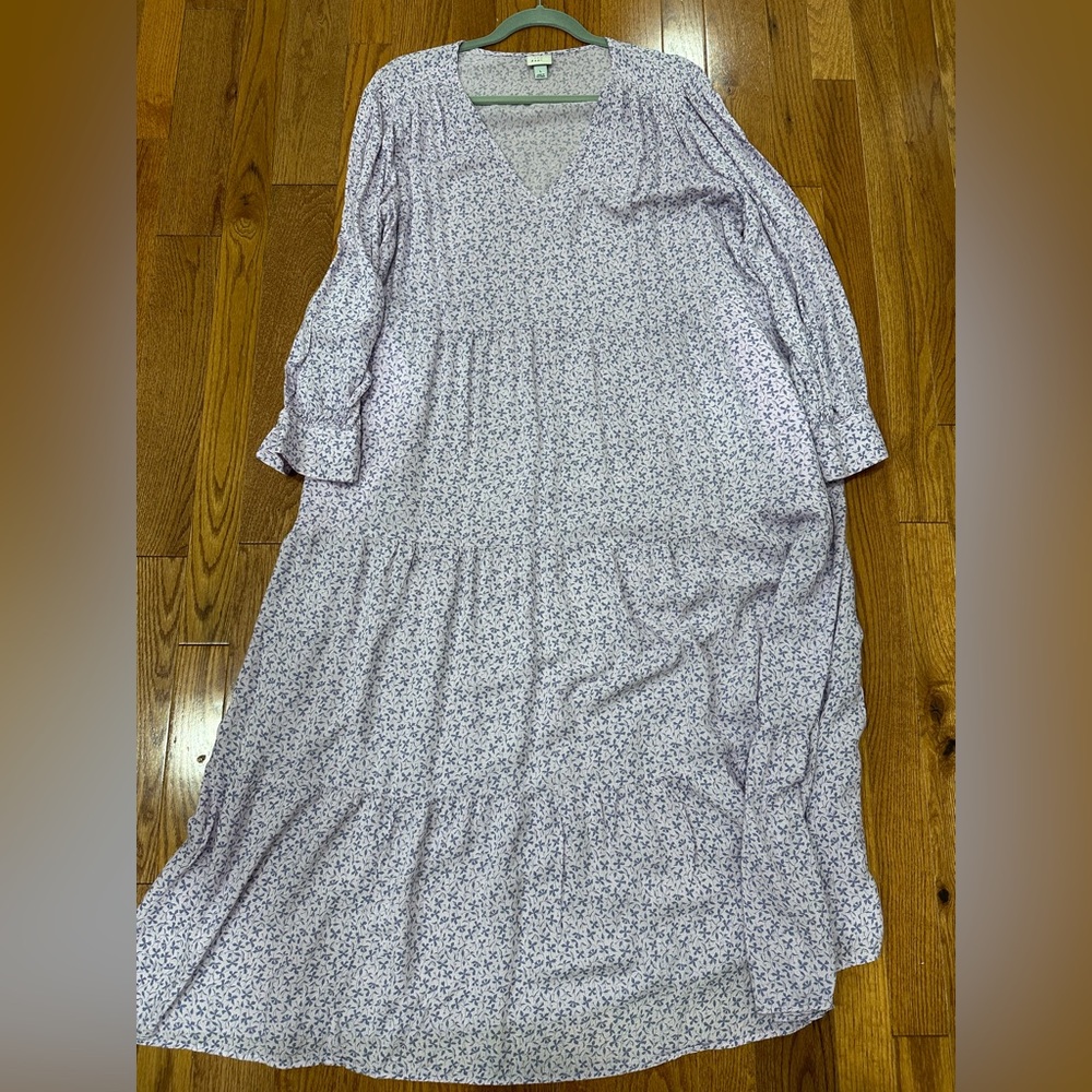 Flowy dress
